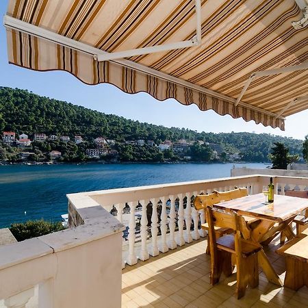 Apartments Kuzma Smokvica  الغرفة الصورة